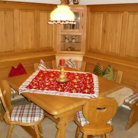 Hutzenauerhof *