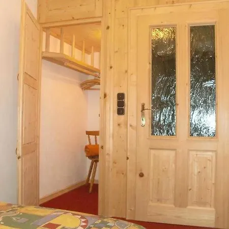 Hutzenauerhof Vakantieboerderij *