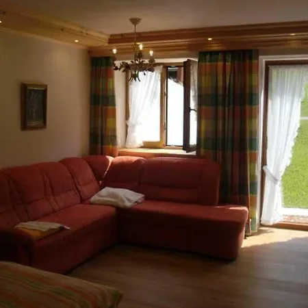 Hutzenauerhof Vakantieboerderij *