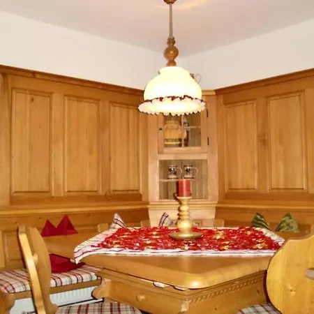 Vakantieboerderij Hutzenauerhof Ruhpolding