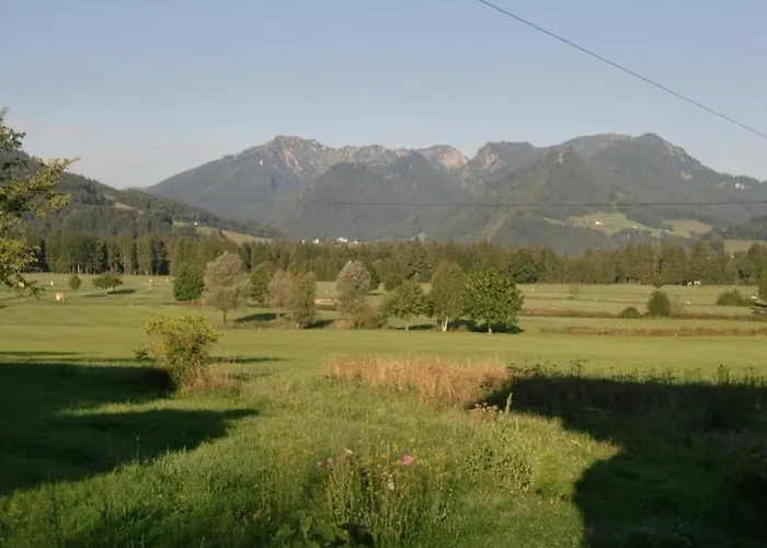 Hutzenauerhof Lantgård *